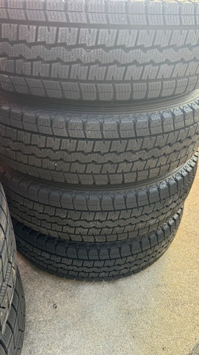スタッドレスタイヤ　ダウンロップ　155/80R14　