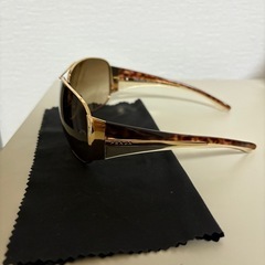 プラダ　サングラス　他にもいろいろ出品してますの画像