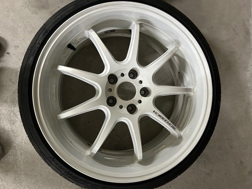 ワークエモーションD9R 19インチ　8.5j +45
