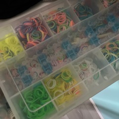 アクセサリー作りの画像