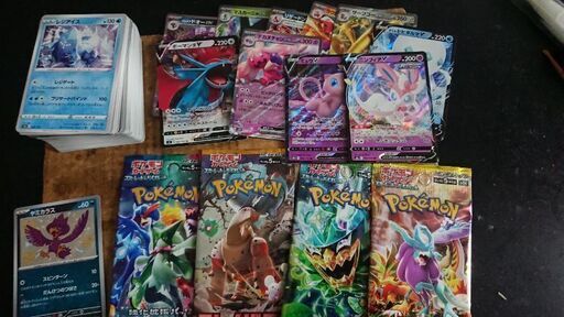 【⠀11月25日まで 】生活に困ってるのでお願いします。ポケモンカード