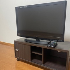 AQUOS32型テレビ•テレビ台