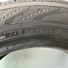 2022年製　ヨコハマタイヤ　ブルーアースRV 165/65R14 79S  軽自動車の画像