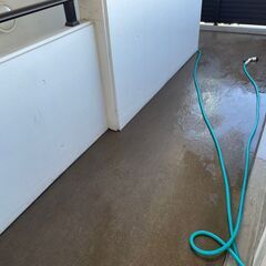 【スキマバイト】アパート共用部分の簡単な清掃作業です【草加市草加】の画像
