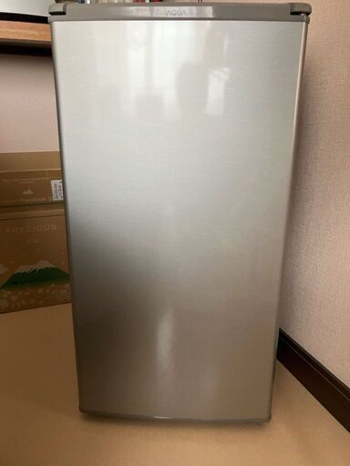 アクア 75L 1ドア冷蔵庫（直冷式）ブラッシュシルバーAQUA AQR-8G-S