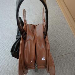 手提げバッグの画像