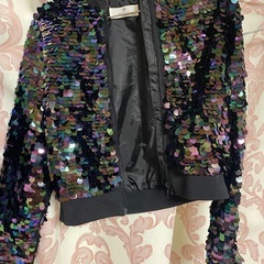 H&Mのキラキラジャケット