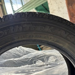 175/65R15スタッドレス4本18年製造
