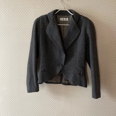 コシノヒロコ　ツィートジャケットwool100肩パッドあり