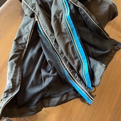 お値下げ致しました⭐️ナイロン製黒ジャージパンツ スワンロゴ　ディアドラ　Mの画像