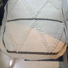 ZARA HOME　ビーズクッション　の画像
