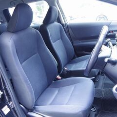 黒のトヨタ シエンタ  Ｇ入荷しました👌後席モニターもついてます🎵の画像
