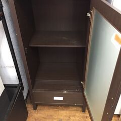 【リサイクルショップどりーむ鹿大前店】No.11418　収納棚　ガラス扉　引き出し付きの画像