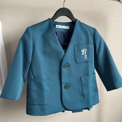 津こども園　制服　