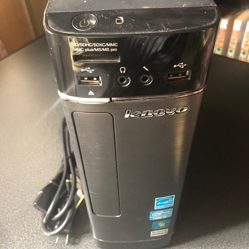 パソコン　　デスクトップ　\n