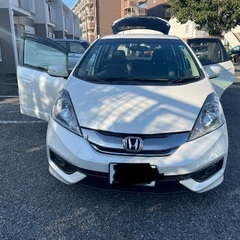 ホンダ フィットシャトルハイブリッドクールエディション　GP2の画像