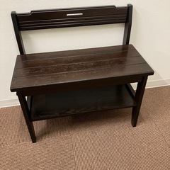下駄箱、ベンチ　