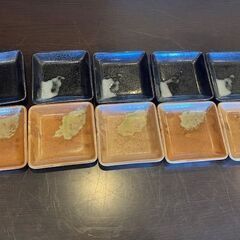 正方形　角皿　2色　10枚セット　の画像