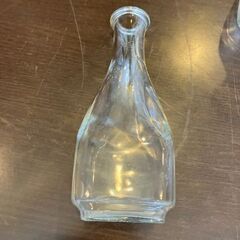 ガラス瓶　容器の画像