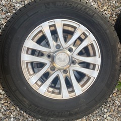 215/70 R15C アルミ付きノーマルタイヤ4本　アルミホイ...