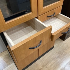【トレファク高槻店】取りに来れる方限定！オシャレな２枚扉キッチンカウンターです！！ トレファク高槻店】取りに来れる方限定！鏡面ﾎﾜｲﾄの綺麗なキッチン