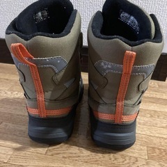 冬靴 19.5  keenの画像