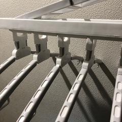 8連ワンタッチ式ハンガーホワイトの画像