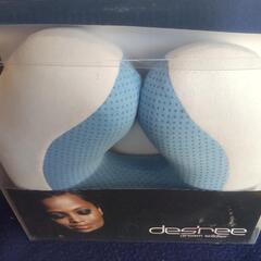 [締め切りました]ネックピロー(首枕)未使用品の画像