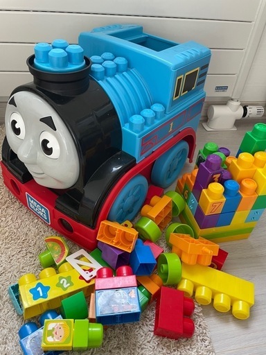 トーマス　ブロック