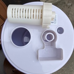 モダンデコ 超音波 加湿器 ウッド しずく型  LED ライト の画像