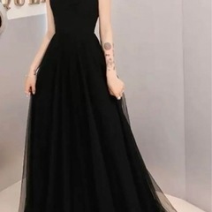 ブラックドレス
