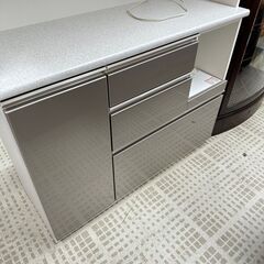 【お持ち帰り限定特別価格】ニトリ 食器棚 アルミナ2 ホワイト キッチンボードの画像