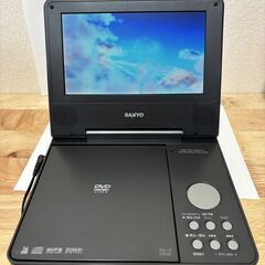 SANYO ポータブルDVDプレーヤー DVD-HP700ND ...