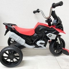 【中古品】BMW 三輪車 SR1300 ブラック×レッド 乗用玩具 ホビー用品の画像