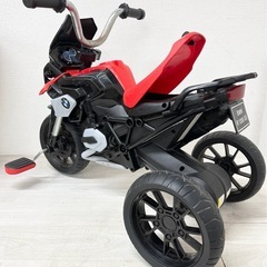 【中古品】BMW 三輪車 SR1300 ブラック×レッド 乗用玩具 ホビー用品の画像