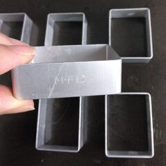 パイナップルケーキ型　10個新品の画像
