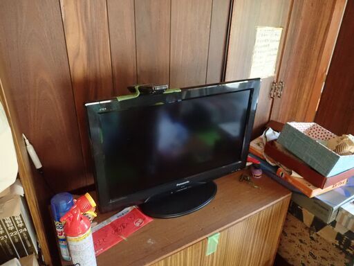 液晶TV　26インチ　パナソニック製　中古　リモコンあり
