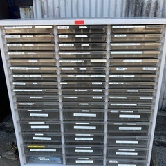 レターケースキャビネット