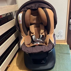 【受け渡し商談中】‼️向き替え・乗せ降りラクラク☺︎‼️ 上位モデル　ailebebe　エールベベ・クルットＮＴ２ プラウド　ALB871 チャイルドシートの画像