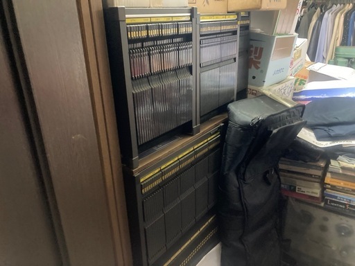 カラオケ　カセットテープ　レーザーディスク