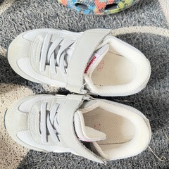 ミキハウス靴の画像