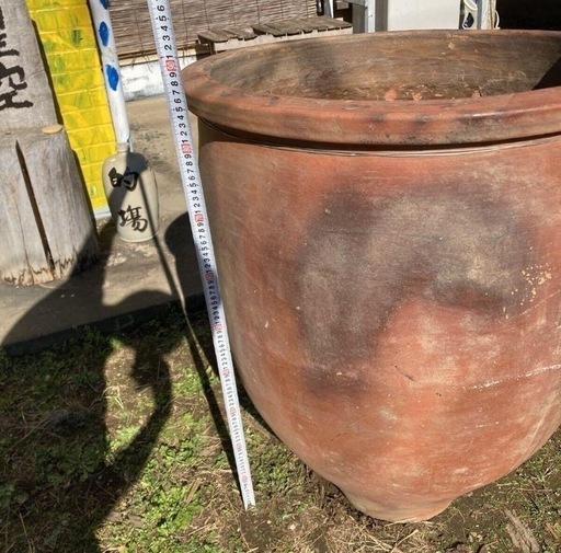 古い大水瓶 メダカ鉢 金魚鉢 水蓮鉢
