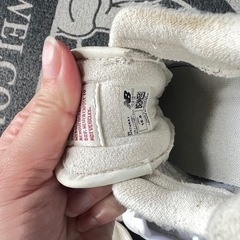 子供の靴の画像