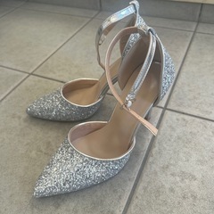 23センチ　美品ピンヒールの画像