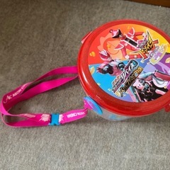 仮面ライダーリバイス　ドンブラザーズ　ケース　箱　おもちゃの画像