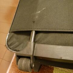 キャリーケースの画像