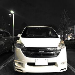 無限ホワイトホンダステップワゴン