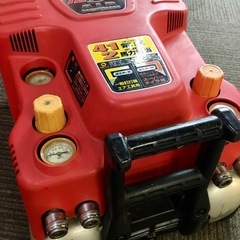 店頭引取限定】【中古】MAX マックス エアコンプレッサ 11,000円(税込)
