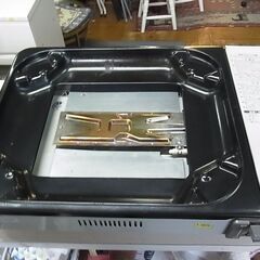 【31】岩谷　カセットガスホットプレート　CB-HP-220W　2002年製　プレート2枚　焼肉　BBQ　ホットケーキ　お好み焼きの画像
