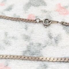 ☆ネックレス　銀色　中古品　の画像